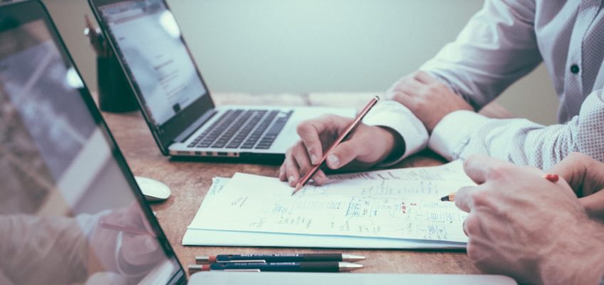 Umgangsrecht und Arbeitsrecht – Ist der Arbeitgeber verpflichtet bei der Planung der Dienstpläne ein Umgangsrecht zu berücksichtigen?